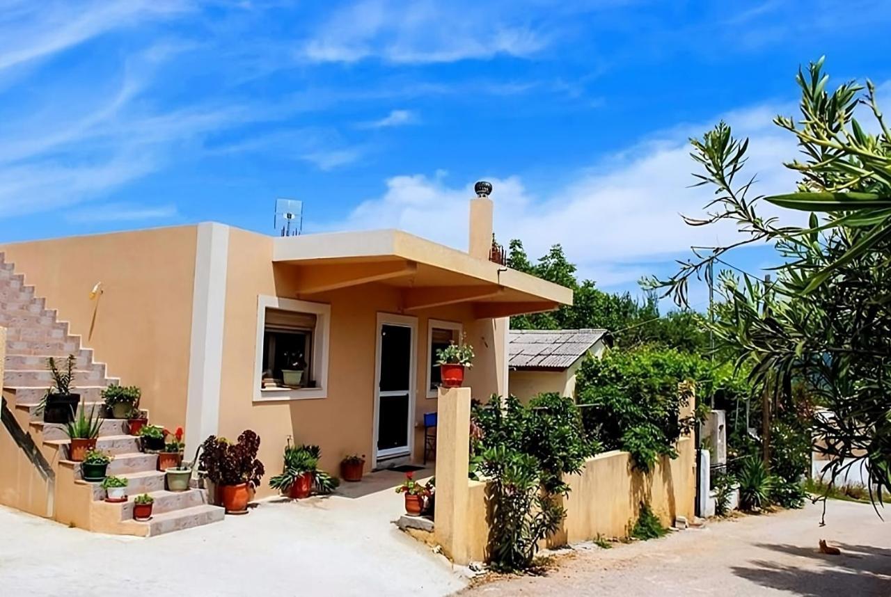Flamiatos Garden Cottages Poulata Ngoại thất bức ảnh